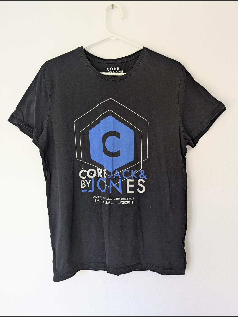 Jack & Jones - Crew Neck Tee Black Graphic Logo Size LG